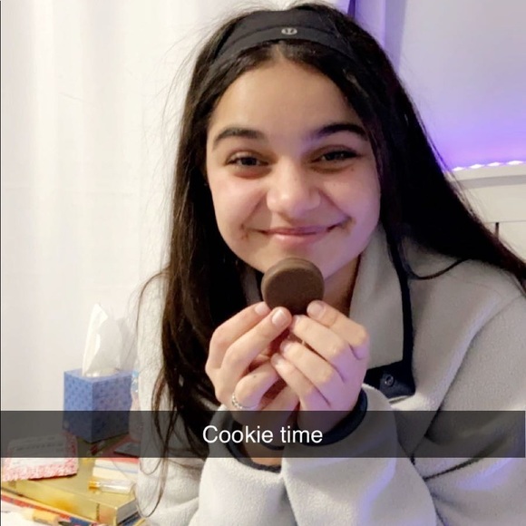 aziza_sanders